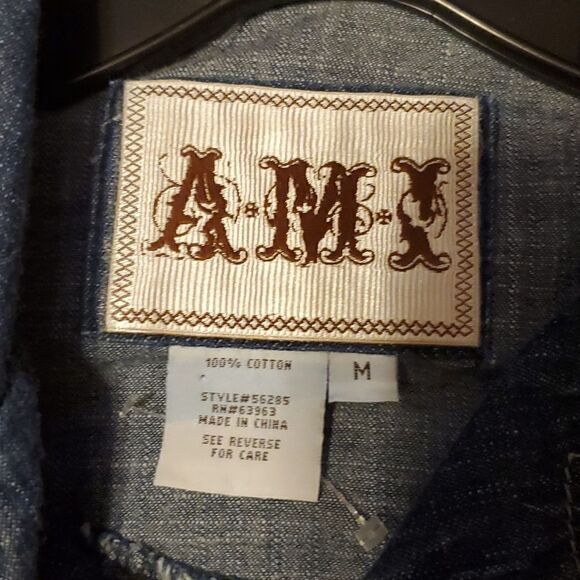 AMI 90s style vintage shirt Jean jacket. - Picture 2 of 6